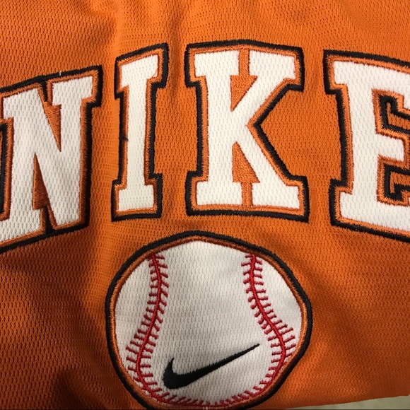 Nike Top - Picture 5 of 5